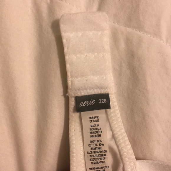 White Floral Strapped Aerie Bra 32B - Picture 3 of 3
